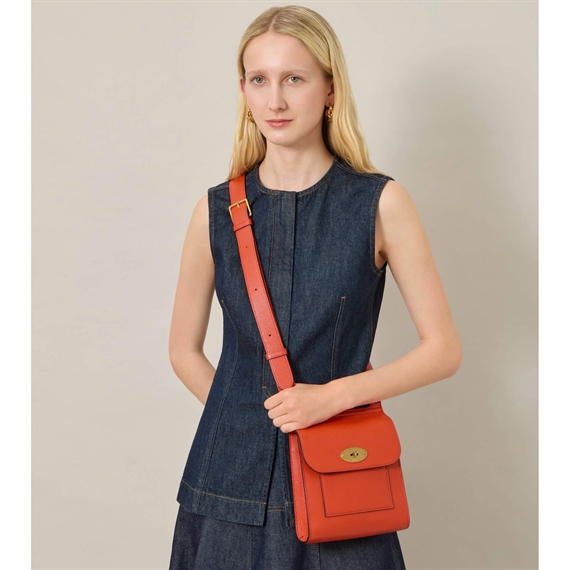 Mulberry Small Antony Coral Orange